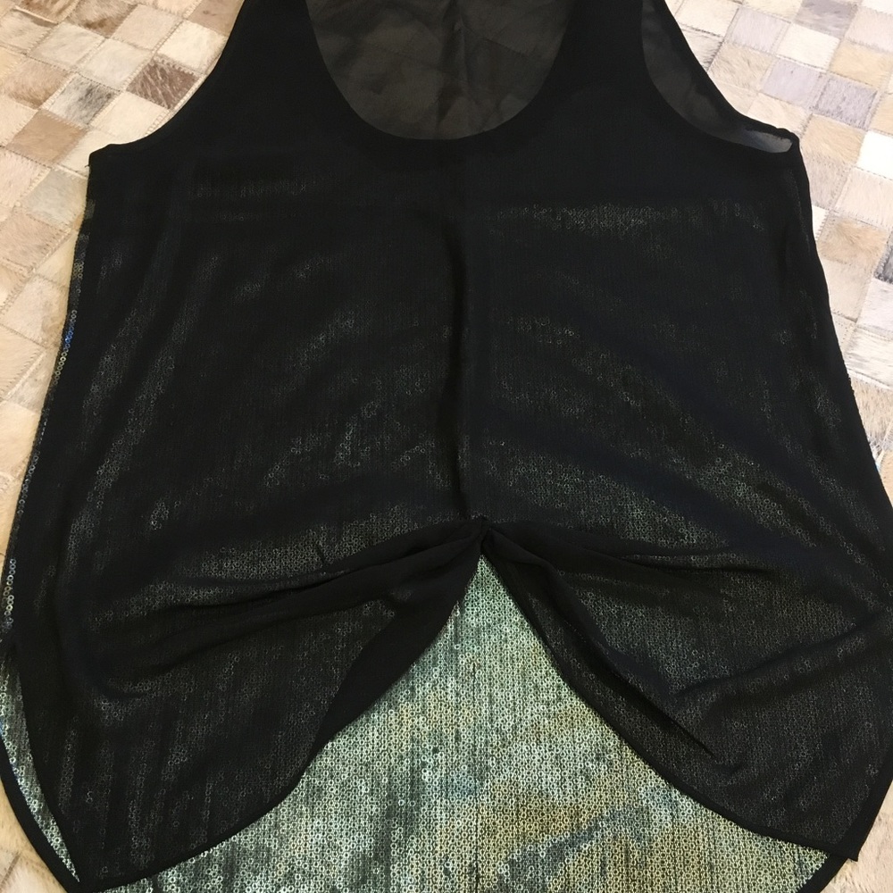 Kenneth Cole Sequined Snake Skin Pattern Top - Picture 7 of 7